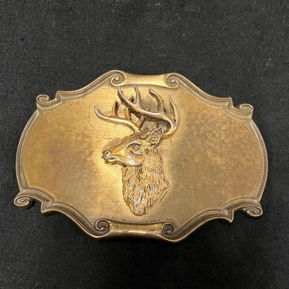 Men's Gold Deer Buckle Belt - Picture 3 of 4